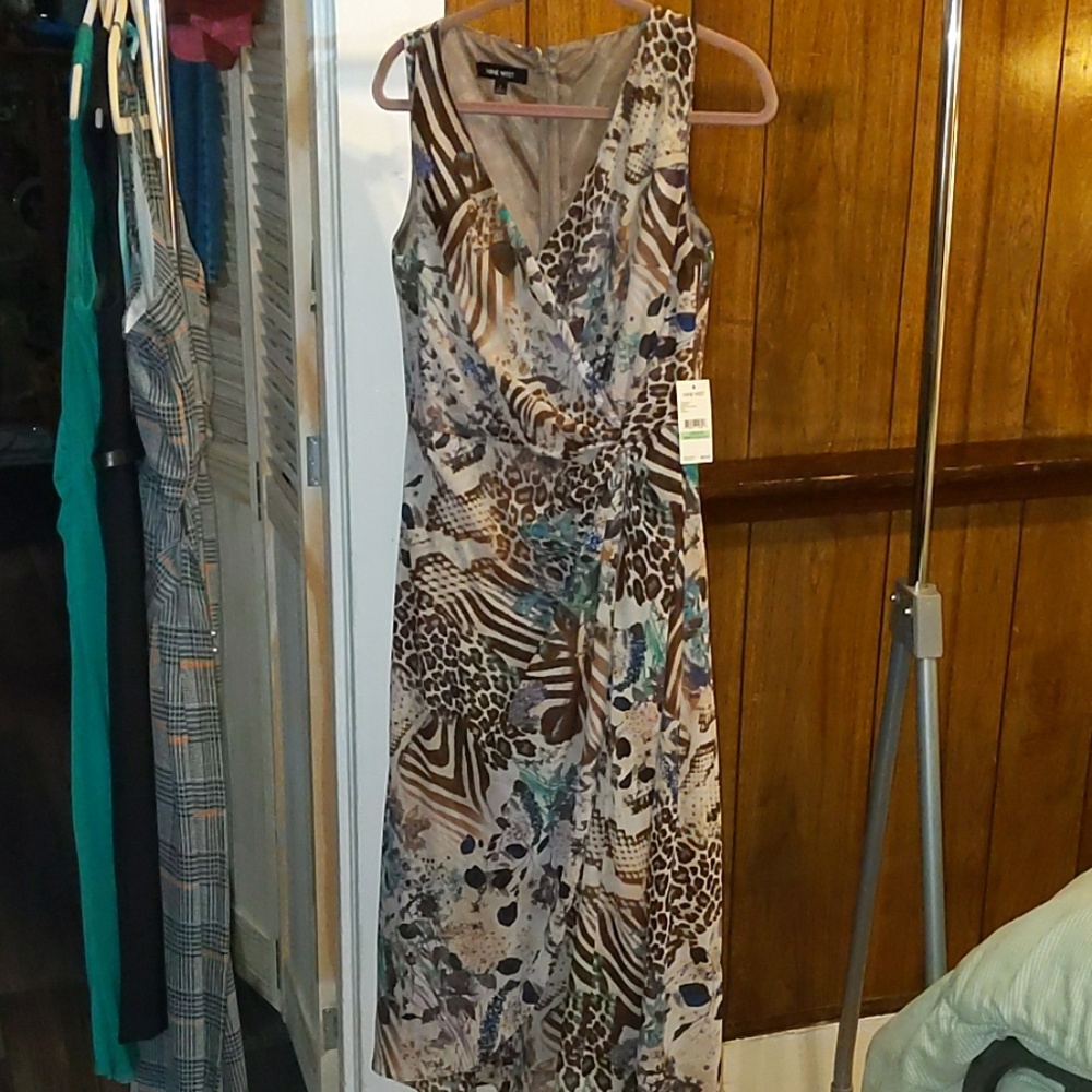 Beautiful Nine West leopard zebra and flower patterned dress
